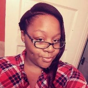 Meet your Posher, Lenae